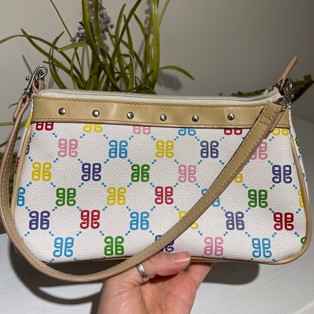 Beautiful shoulder bag